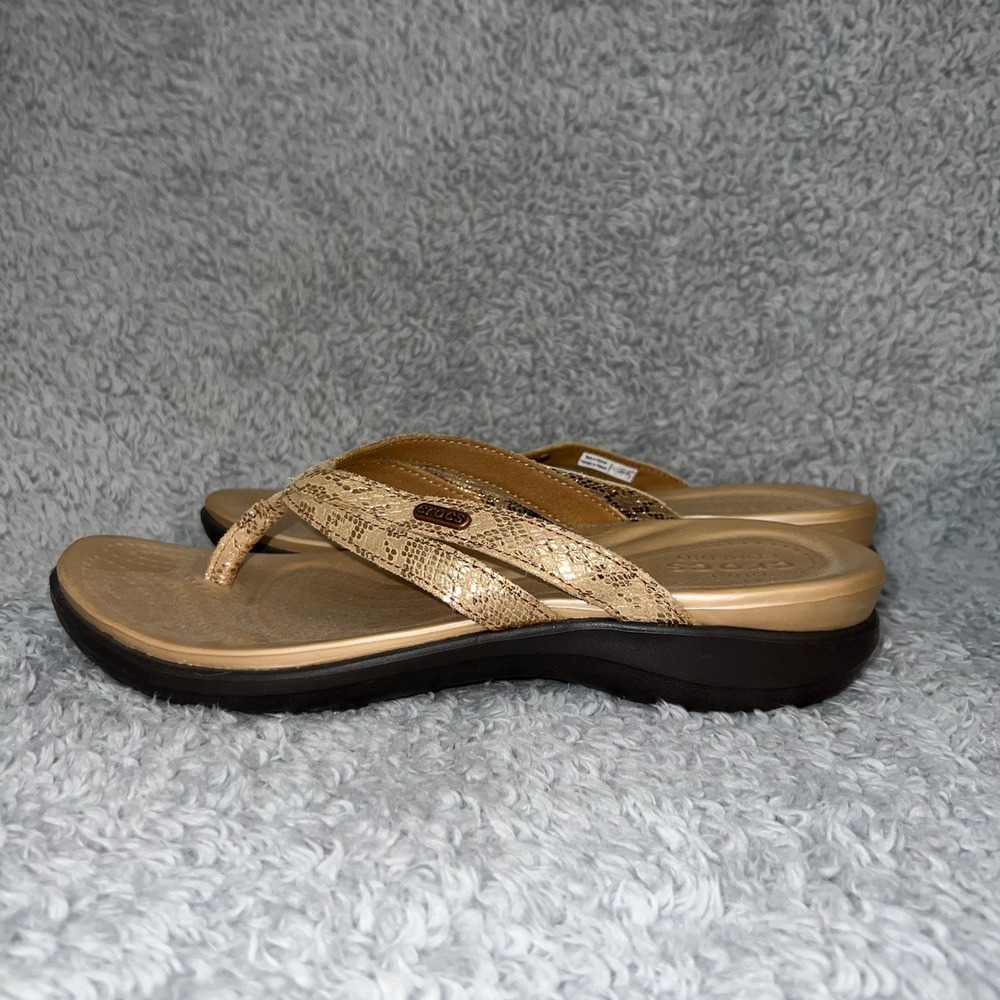 Crocs Sanrah Liquid Metallic Wedge Sandals Womens Size 9 Gold Snake Print 205478 - Picture 9 of 13